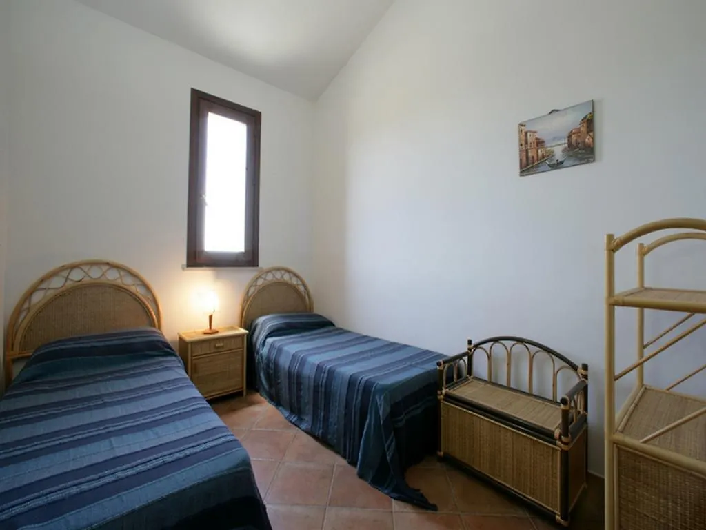 Villa Baia Di Cornino Кустоначи 0*,