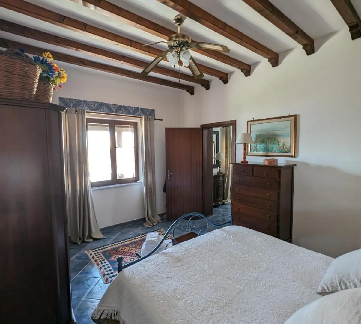 Villa Baia Di Cornino Кустоначи 0*,  Италия