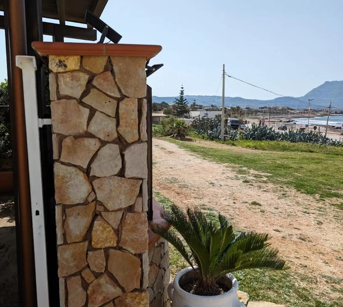 Villa Baia Di Cornino Кустоначи
